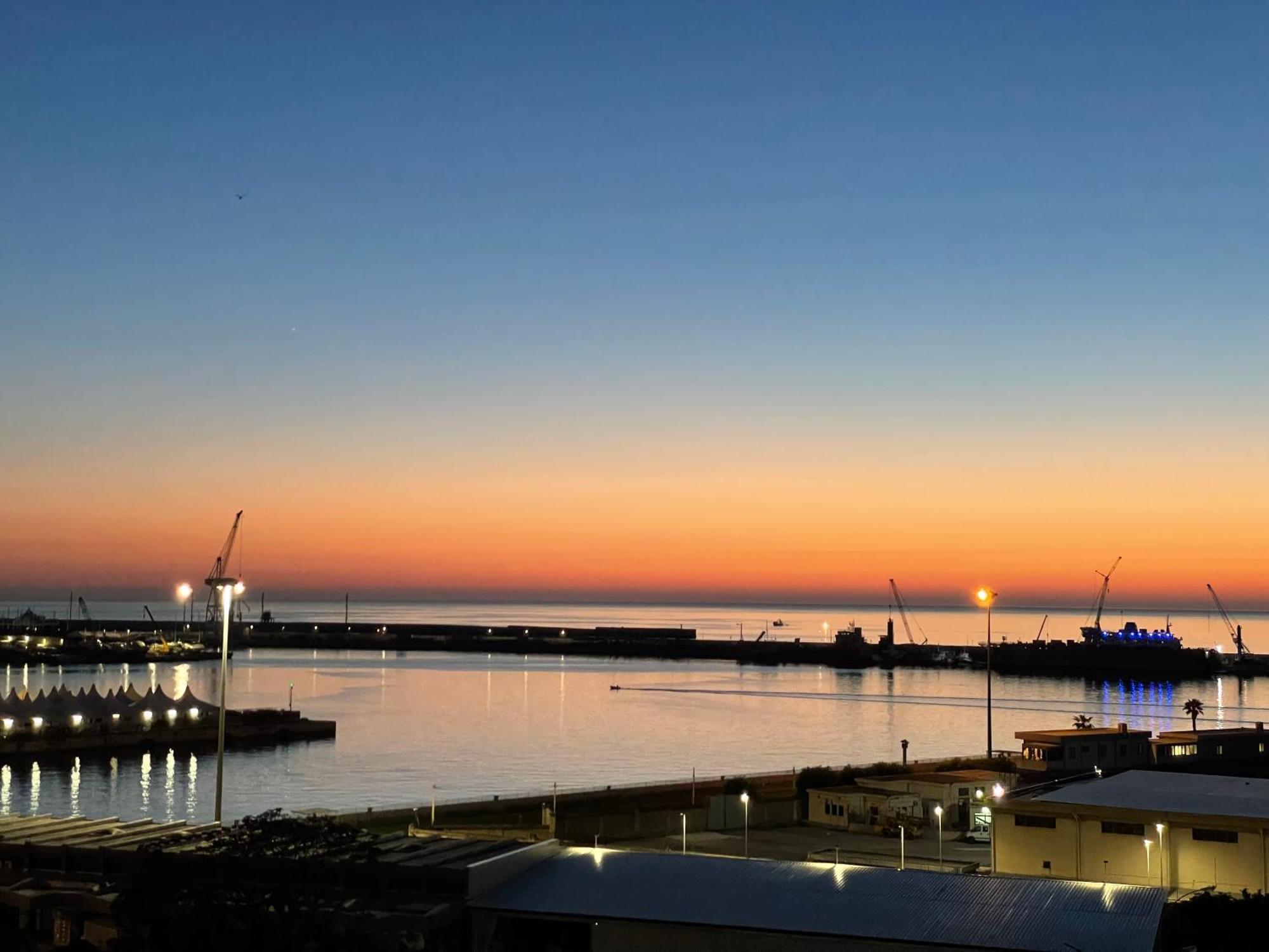 Palermo Inn Marina Exclusive View 外观 照片
